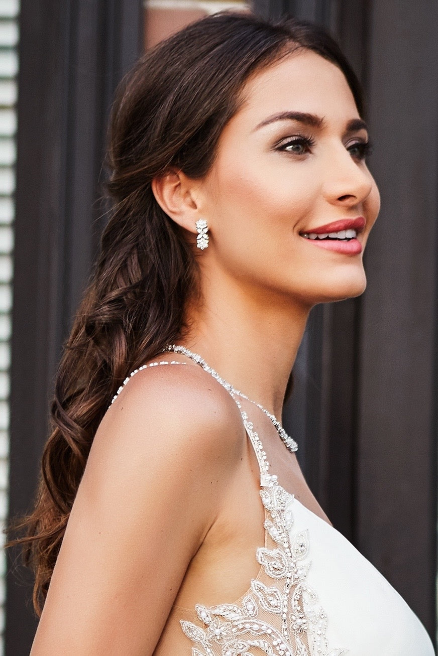 Amabelle Neck & Ear on Model