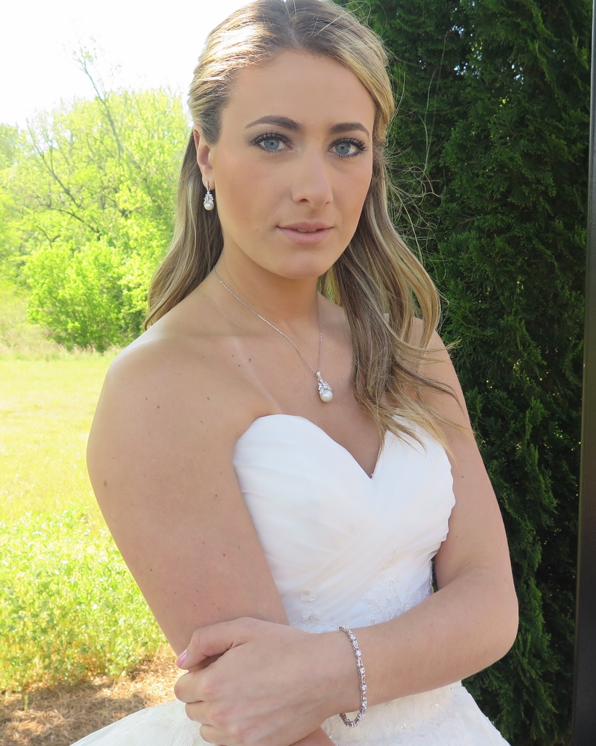 Ettiene Earring and Pendant Set on Model