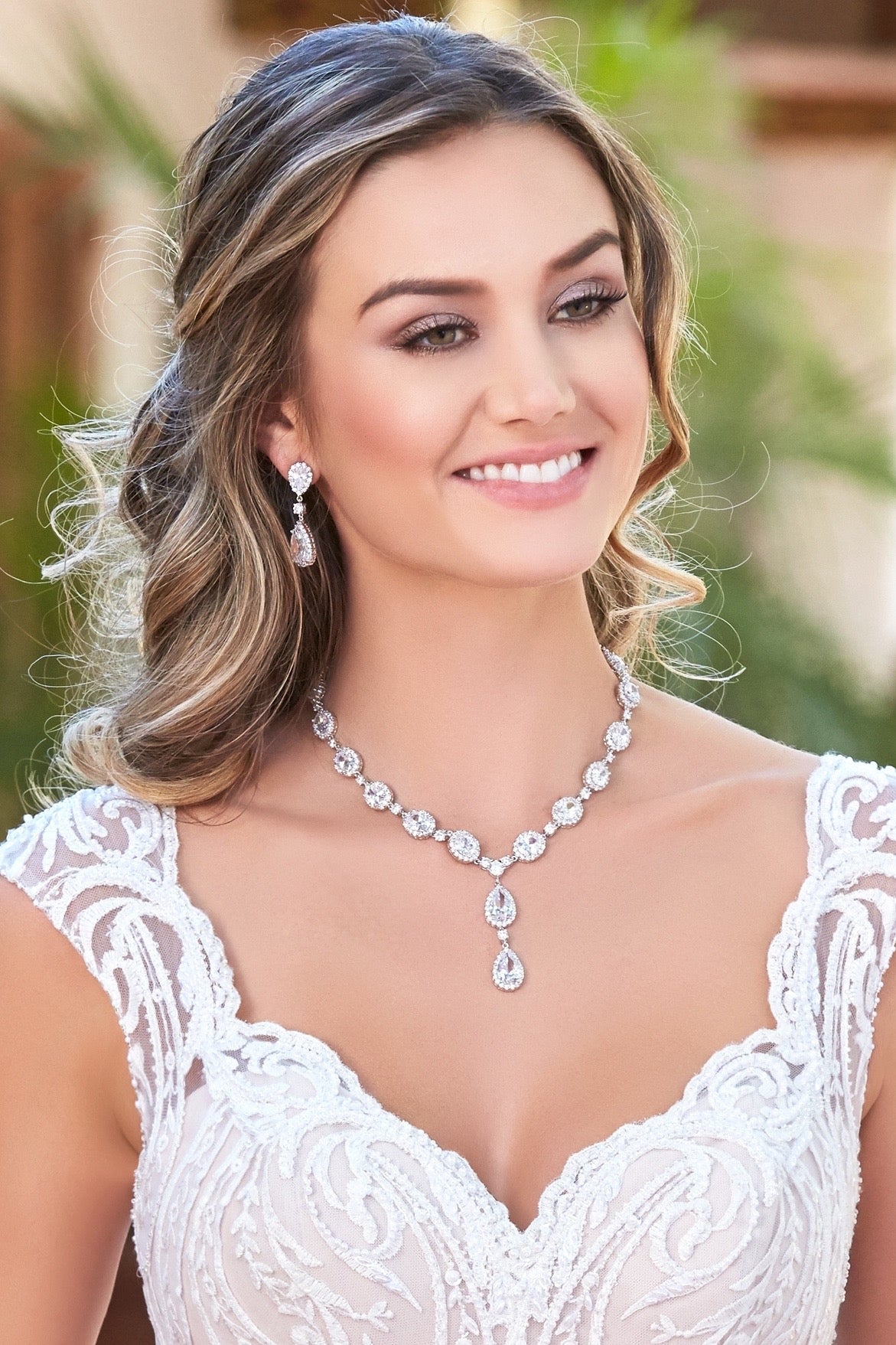 Keirsten Necklace and Earring Set on Model