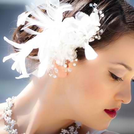 Fiorenza Flower and Feather Comb